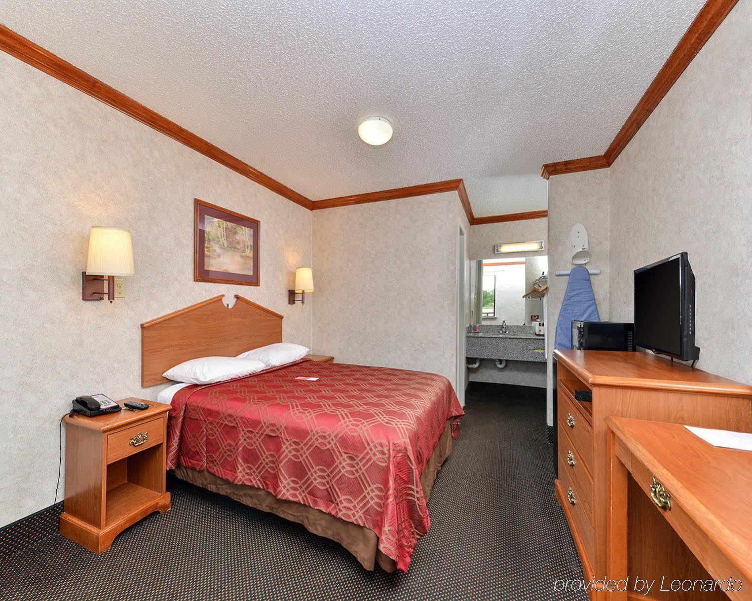 Econo Lodge San Bernardino I-215 מראה חיצוני תמונה