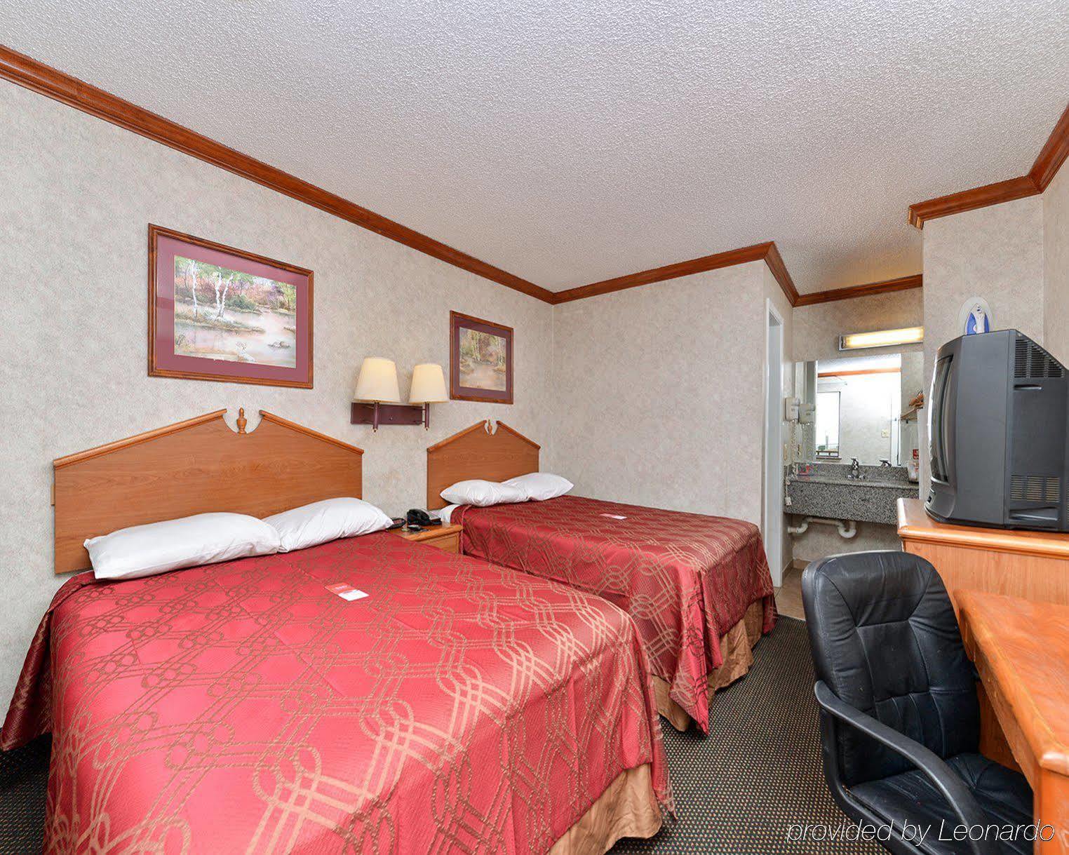 Econo Lodge San Bernardino I-215 מראה חיצוני תמונה